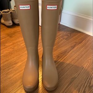 Hunter Rainboots
